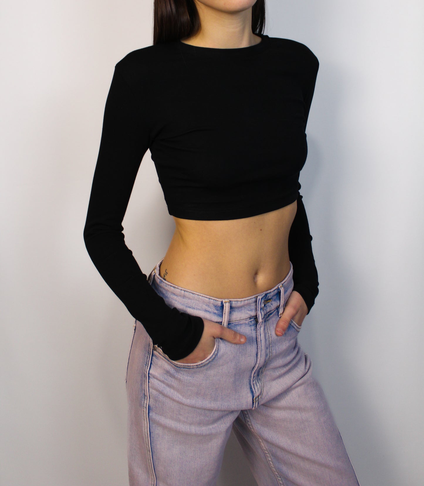 CROP TOP BY LUMINA